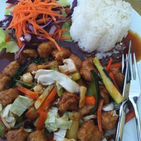 Vuhn mit Teriyaki Sauce 😍 at Tau in Vienna