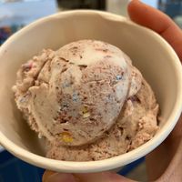 1 scoop of birthday cake ice cream at Babes in Sacramento