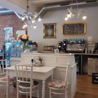  at Café Flowery in Koblenz