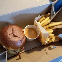 Garden Burger meal with BBQ sauce  at Eden Jaxx in Copenhagen