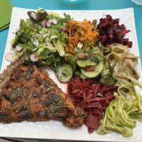 Tarte mit Ratatouille & Salatbeilage  at 1001 Saveurs Sauvages in Ajaccio