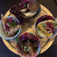 Different small bowls at To1980 Vegan in Dusseldorf