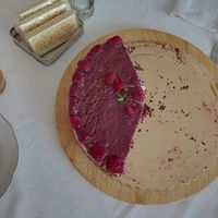 Unfortunately we had to share it, but it was still delicious after 3 days 😋😋😋 at Jaa Nu' Rosticceria Vegana in Genoa