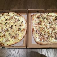 Round Regular and Square Surdeg pizza at Crust Pizza Lab - Maybe closed in Malmo