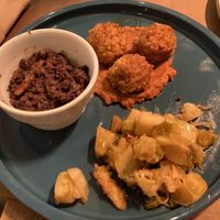 Mixed plate with meatballs at UNO Caffé Olistico in Bologna