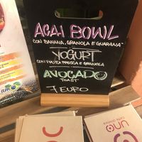 breakfast offer at UNO Caffé Olistico in Bologna