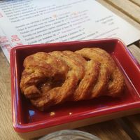 Berries Braid at UNO Caffé Olistico in Bologna