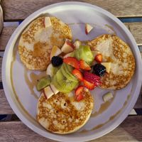 Veggie pancakes at UNO Caffé Olistico in Bologna