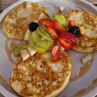 Veggie pancakes at UNO Caffé Olistico in Bologna