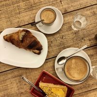  at UNO Caffé Olistico in Bologna