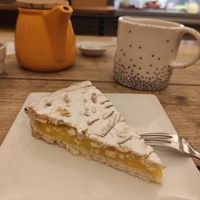 Torta della nonna at UNO Caffé Olistico in Bologna