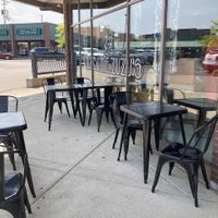 Exterior seating at Madame Zuzu's in Highland Park