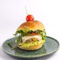 Vegan Burguer #Veganuary at Mourapão  in Vilamoura