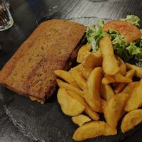 Cachopo vegano at Cerveceria La Raposa in Oviedo