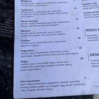 Vegan Pizza was fresh, hot, delicious.  at Quinta Do Furão in Santana