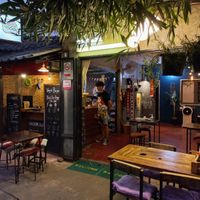 Outside at Good Burger in Pai