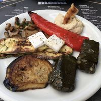 Dolmades, Garlic mushrooms, home-made hummus, grilled vegetables and vegan feta - as recommended by Georgia... a vegan herself! DELICIOUS at Mom's Kitchen in Kos