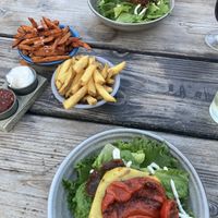 Burger und Fries  at Halifax Burgers in Koege