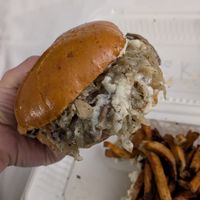 cheesy mushroom burger at Obscene Vegane - Cloud kitchen in Montreal