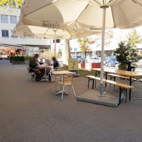 Outdoor seating at Mados Kebap in Uster