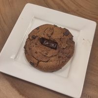 Vegan chocolate chip cookie - delicious at Fixed Gear Coffee in Maastricht