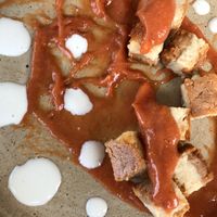 “Deconstructed” tofu cheesecake with guava sauce at Horta Cozinha Criativa in Brasilia