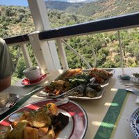 Prachtig uitzicht op de botanische tuin at Botanical Garden of Crete Restaurant in Crete