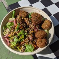 My bowl with falafel at Fafelle in Stockholm