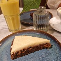 Morotskaka. Ginger smoothie at Kafé Plattan in Stockholm