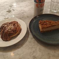 Cinnamon bun and biscoff cheesecake at Kafé Plattan in Stockholm
