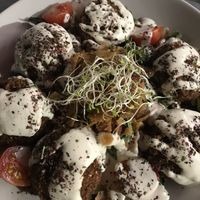 Falafel Bowl at Miyė in Montelimar