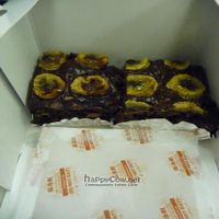 Takeaway chocolate cake at Vegan Cafe - Mondano in Hiroshima