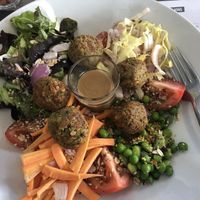 Vegane Bowl  at Le Commerce in Le Crotoy