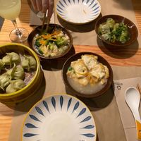 Mixed veg, vegetable rolls, veg gyoza & tofu  at vabowl in Barcelona