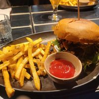 Mushroom burger, not amazing at Vrutal - Poblenou in Barcelona