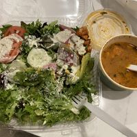 House salad with vegan ranch and African peanut stew at Süp in Reno