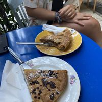 Apple-raisin & chocolate-banana pie at Filomila in Athens