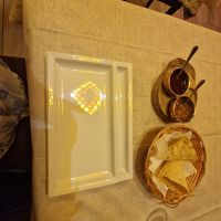 Poppadum starter with two delicious dips at Ital India in Venice