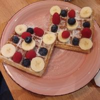 Phantasia Waffles without cream at Oh Happy Café in Munich