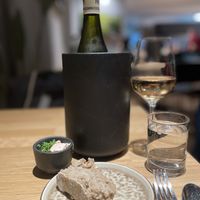 Selbstgemachtes Brot mit Grauburgunder   at Hummelbude in Essen