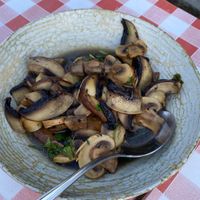 Garlicky Mushrooms 10/10   at O Caldeirão da Bruxa in Vila Cha