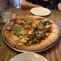 Pizza mitad margarita mitad pastor  at Salvaxe in Mexico City