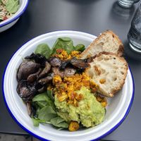 Tofu scramble at Kolm Tilli in Tartu