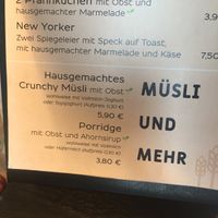 Vegane Müsli/Porridge Optionen at Café 23 in Pruem