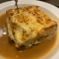 Francesinha vegetariana TOP! at VintageBistro in Viseu