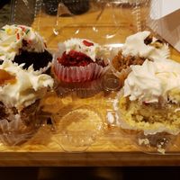 Full disclosure: I had every intention of posting pics before I ate these, but they were too dang delicious! at Kitty's Kakery in Killeen