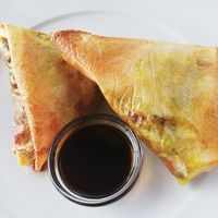Samosas de heura at Casa Lucia in Miono