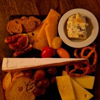 Little Cheese Platter at Herr Schmöll in Hamburg