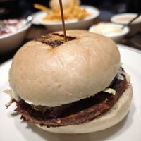 Vegan burger at The Huggy's Bar - Awans in Awans
