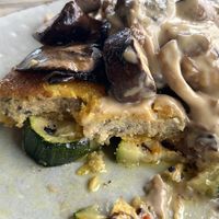 Paddenstoelen schnitzel 22,50€  at Downtown in Dordrecht